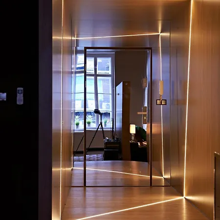 Grand Astoria - Stylish Luxury