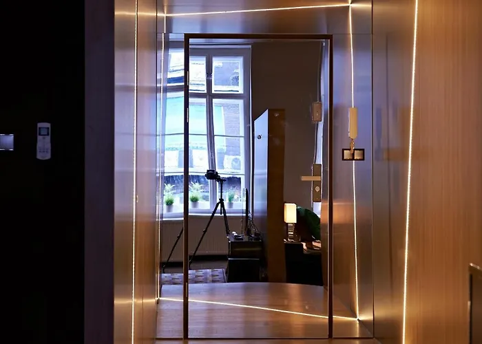 Grand Astoria - Stylish Luxury